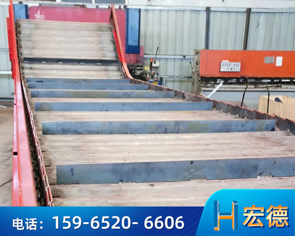 鏈板輸送機(jī)